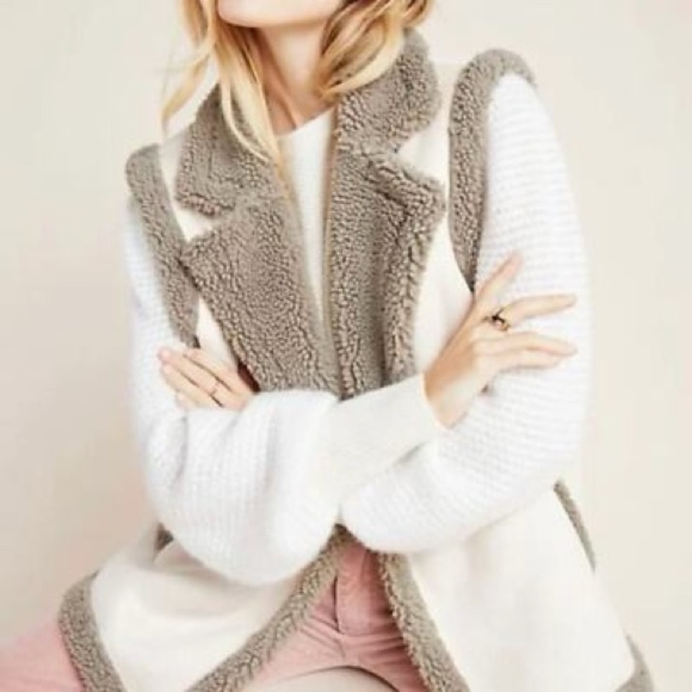 Anthropologie Akemi + Kim Phoebe Sueded Sherpa Vest One Size - NWT!